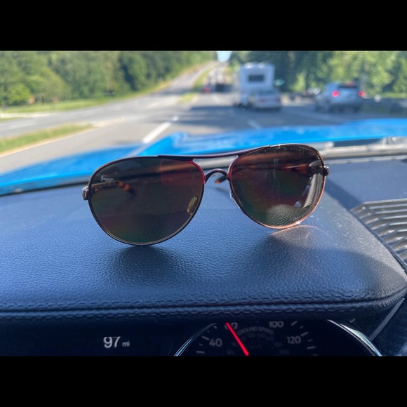 Woman’s Oakley Sunglasses Polorized main image 6